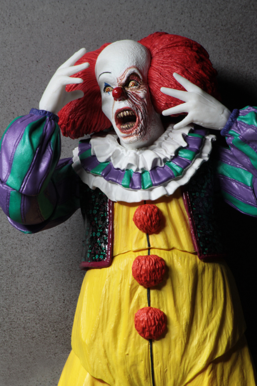 Pennywise 1990 action figure online