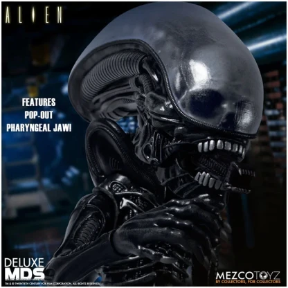 Mezco Alien MDS Deluxe Xenomorph Action Figure