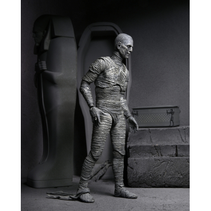 NECA Mummy Universal Monsters Ultimate Black & White Figure