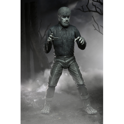 NECA Wolf Man Universal Monsters Ultimate Black & White Figure