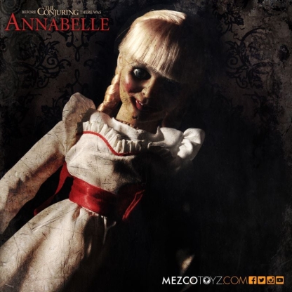 Annabelle Conjuring Mezco MDS