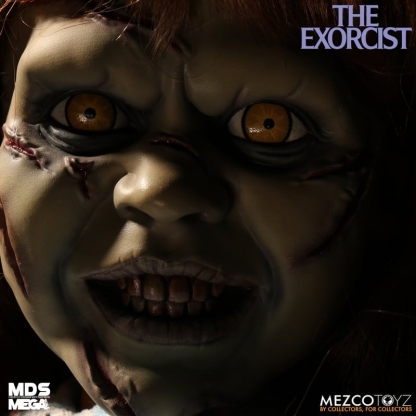 Exorcist Regan Mezco MEGA MDS