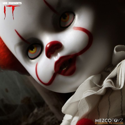 IT Pennywise 2017 LDD Living Dead Doll Mezco