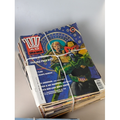 2000AD Judge Dredd Progs 700-799 100 Comic Run 1