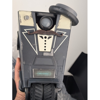 Borderlands Handsome Collection Gentleman Claptrap RC. Gentleman Claptrap is complete and in very good condition with barely any signs of use.