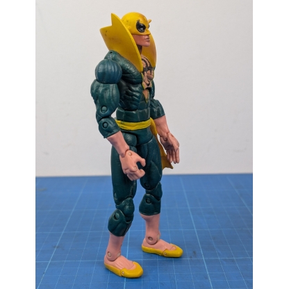 Iron Fist Marvel Legends Toybiz 2006 Action Figure