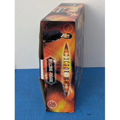 Dr Who Welcome Aboard Airfix Model Kit - Image 3