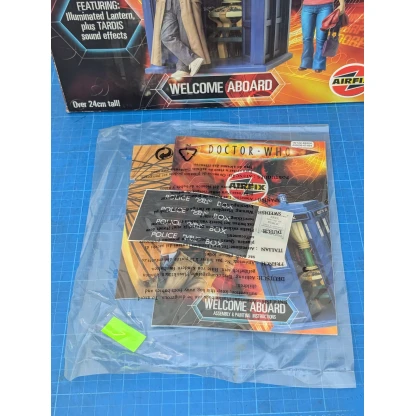 Dr Who Welcome Aboard Airfix Model Kit - Image 11