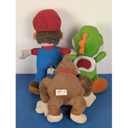 Mario Donkey Kong Yoshi Nintendo Plush Bundle 1