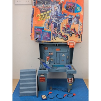 Biker Mice From Mars Scoreboard Hideout Playset