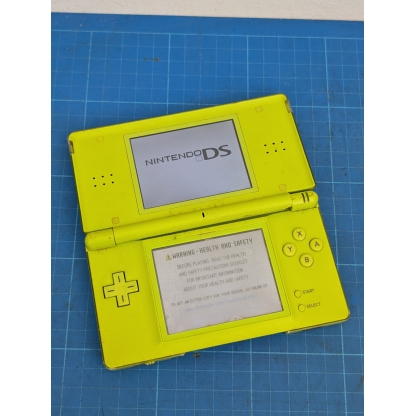 Nintendo DS Lite Lime Green Faulty Spares or Repair. Selling a lime green Nintendo DS Lite console as faulty for spares or repair.