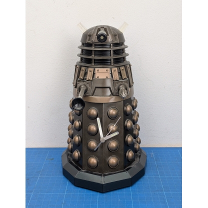 Doctor Who Dalek Wall Mountable Clock - WESCO 2004 - Working (Bent Hands, Battery Corrosion)