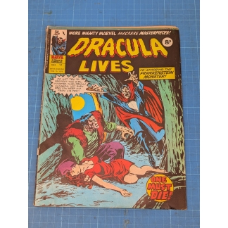 Dracula Lives! - No. 17 Co-starring The Frankenstein Monster! (Fair Condition)