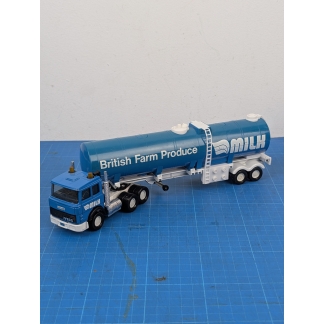 Matchbox Superkings K-103 Iveco Milk Tanker (Played With)