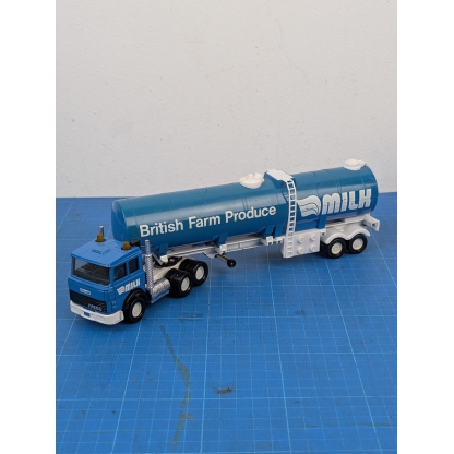 Matchbox Superkings K-103 Iveco Milk Tanker (Played With)