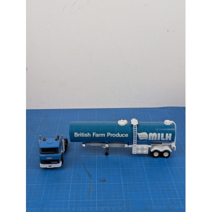 Matchbox Superkings K-103 Iveco Milk Tanker (Played With) - Image 9