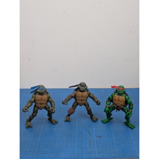 Teenage Mutant Ninja Turtles TMNT 2003 Playmates Action Figures Bundle - Leonardo, Donatello, Raphael (Played Condition)