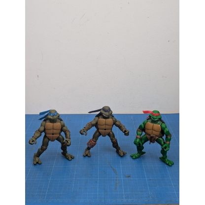 Teenage Mutant Ninja Turtles TMNT 2003 Playmates Action Figures Bundle - Leonardo, Donatello, Raphael (Played Condition)