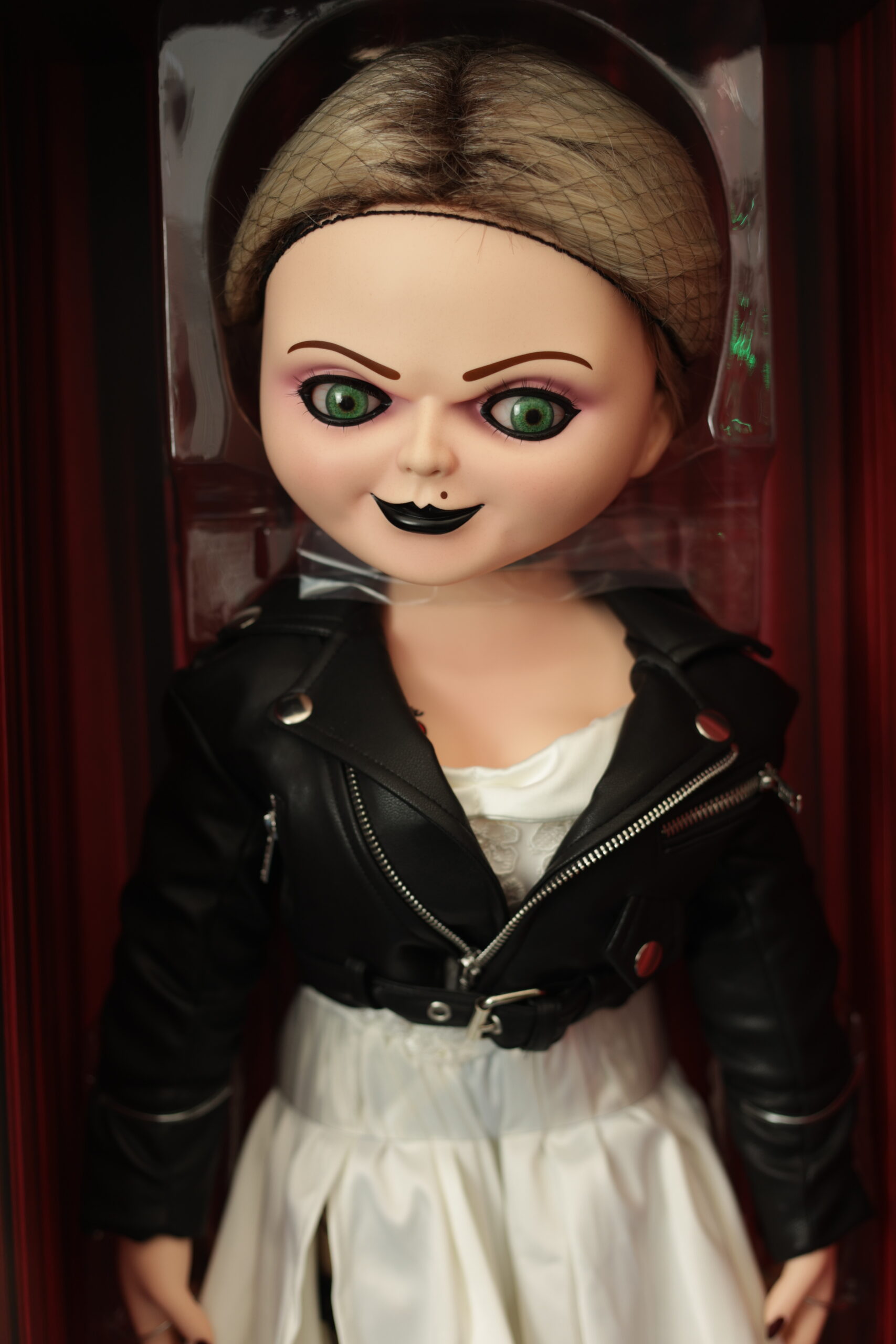 NECA Chucky TV Series Tiffany Life Size Replica Doll 1:1 Scale - Image 5